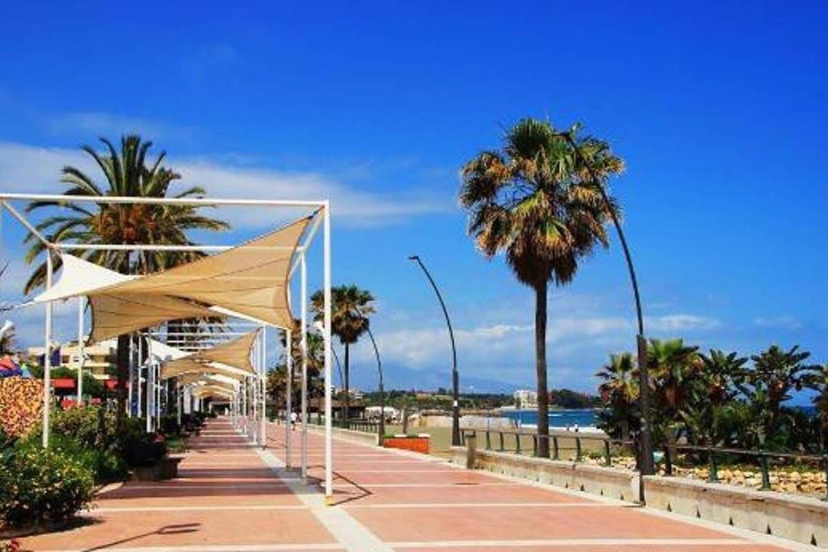 Espectacular Piso En Primera Linea De Playa Estepona Eksteriør bilde